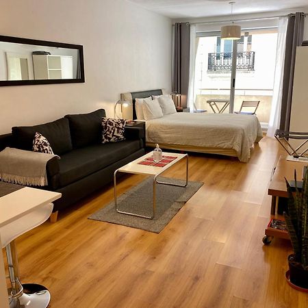 Apartamento Centrico Y Moderno Con Balcon, Piscina, Gimnasio Y Laundry Buenos Aires Exterior photo
